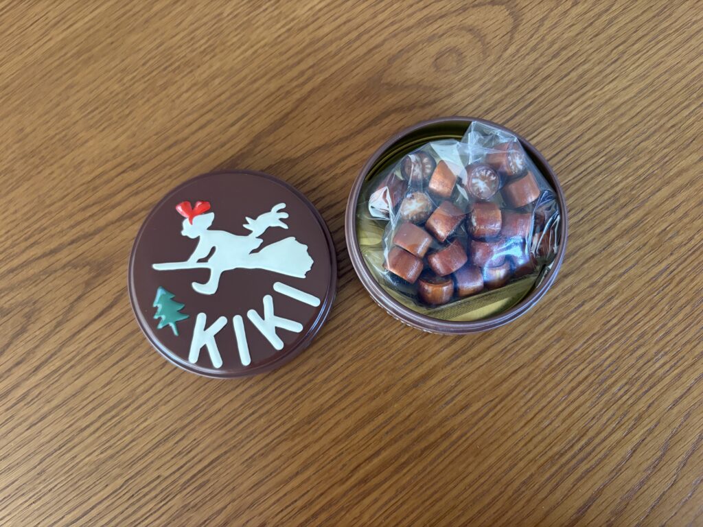 ジブリパーク,ジブリパーク回り方,ジブリパークブログ,魔女の谷,ハッター帽子店,ジブリパーク限定,ジブリパークグッズ,ジブリパーク購入品,キャンディー缶,キキ缶